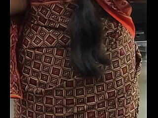 Indian aunty Backsides less Saree not far from throbbing barb